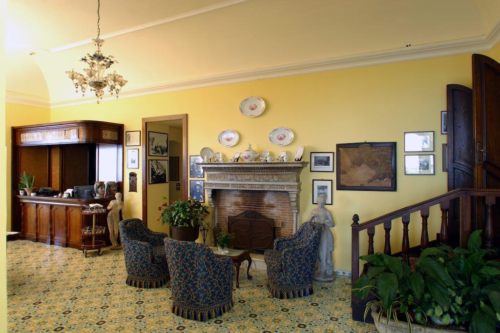 Hotel La Tonnarella Sorrent